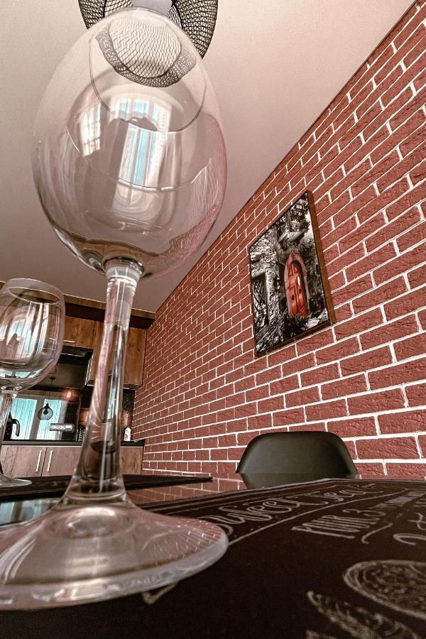 Room1402 Odessa Exterior foto